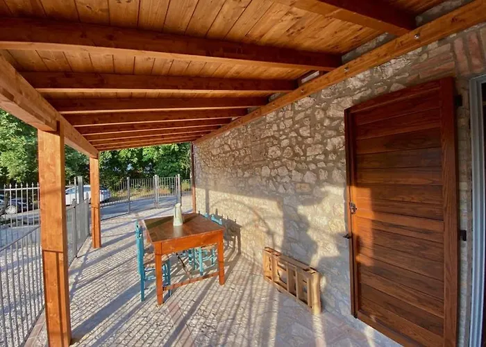 La Casetta Di Nonnana - 別荘 テルニ